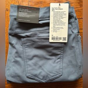 Lulu Lemon Pants - brand new